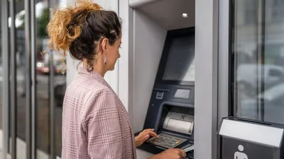 High-Yield Savings vs. Money Market vs. CDs: Where to Keep Your Cash in 2026